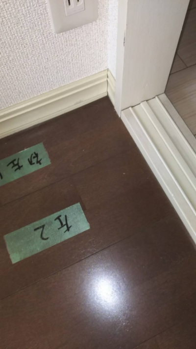 ドアの欠き込み部分や、突きつけ部分も綺麗に加工できます。