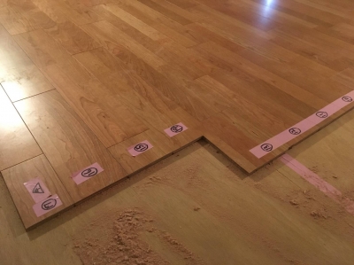 プレカット加工の様子