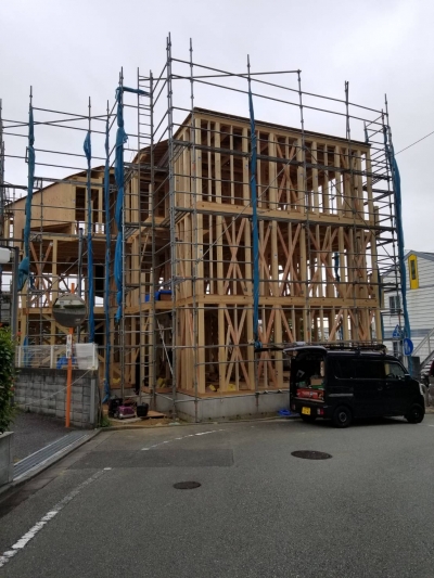 現在、工事依頼が年内までいっぱいになっており新規での工事依頼が難しくなっております。
申し訳ありませんが工事依頼に関しましては来年の受付とさせて頂いております

新規でのお問い合わせやご相談は対応させて頂きます
今後ともよろしくお願いいたします。