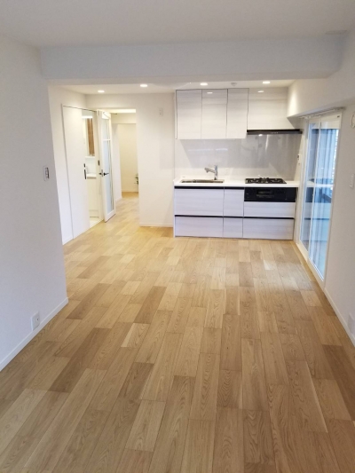 6月リフォーム大工工事

戸建て内部・外部全面改修工事　2件
マンション全面改修工事　2件
銀座オフィス造作工事　1件
全室フローリング張替え工事　3件
キッチン入替に伴う木工事　7件
ユニットバス入替に伴う入口枠取付　15件
1週間～大工工事　5件
1日～大工工事　16件

リノベーション工事（一括請負）
鶴見区　1件
横浜市　1件

弊社独自の工法によるフローリング施工
カーペット～フローリング　1件
フローリング上貼り工事　2件

*只今工事予約・予定が10月いっぱいまで埋まっている状況です。
誠に申し訳ございませんが工事予約は11月からの受付になります
相談・お問い合わせについては受付ておりますのでどうぞよろしくお願い致します。